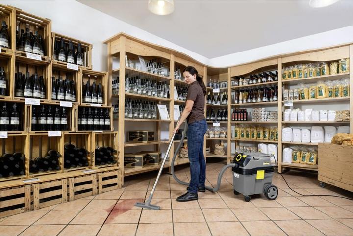 Immagine prodotto Kärcher Professional 30/1 Ap L (Aspirapolvere a umido e a secco)