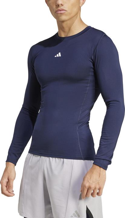 Actual product image adidas Techfit (S)