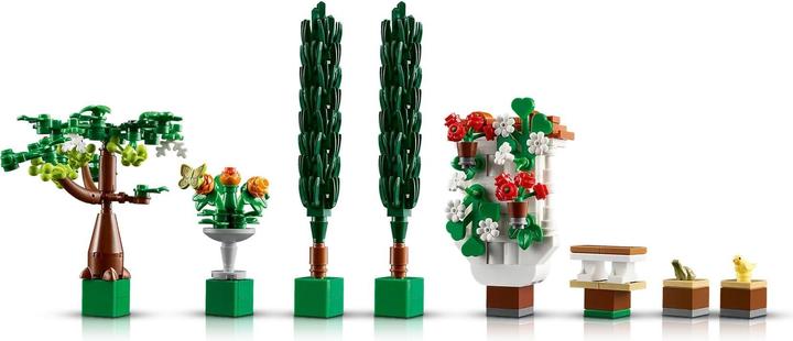 Actual product image LEGO Springbrunnen Garten (10359, LEGO Icons)