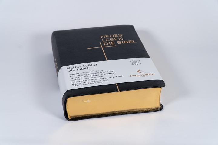 Actual product image Neues Leben. Die Bibel, Standardausgabe, Leder mit Goldschnitt (German, 2025)