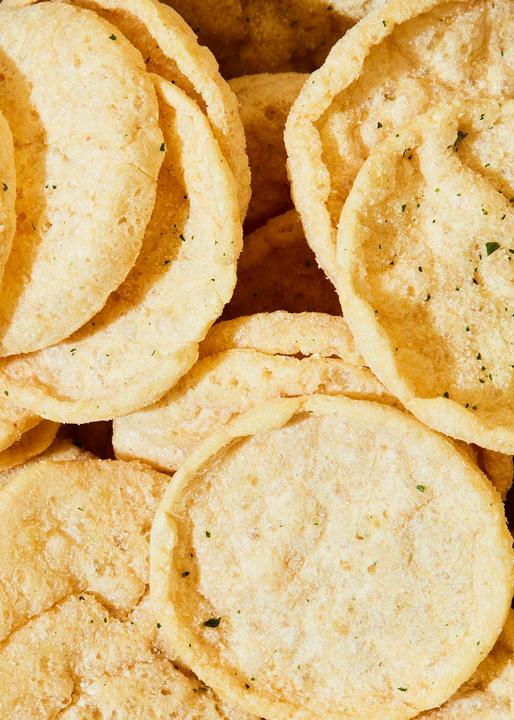 Produktbild KoRo Chips mit Reismehl, Kichererbsenmehl und Sour Cream Geschmack (700 g)