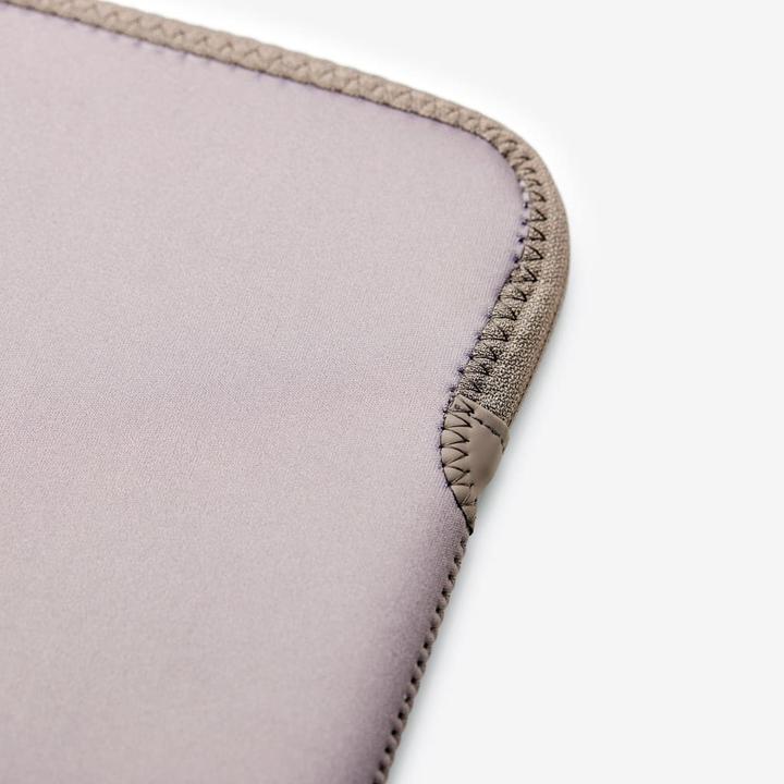 Actual product image Trunk Neoprene Sleeve (13", Apple)