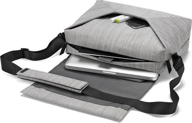 Actual product image Dicota Inactive (15", Apple)