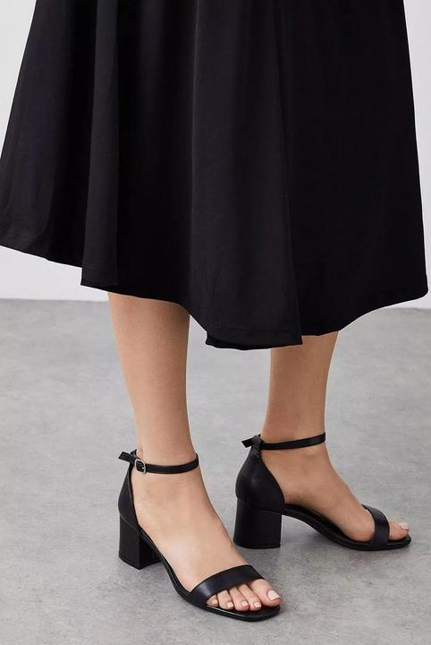 Actual product image Dorothy Perkins Sammy block heel court shoes (36)