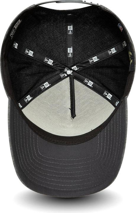Actual product image New Era Adjustable Trucker A-Frame Cap - NBA Milwaukee Bucks (One size)