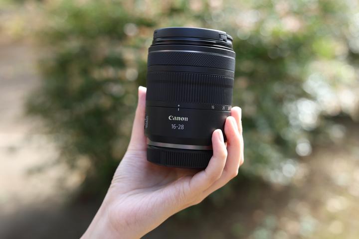 Actual product image Canon RF 16-28mm F2.8 IS STM (Canon RF, full size)
