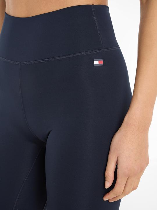 Actual product image Tommy Hilfiger Essentials Hw Flag Fitted Short (S)