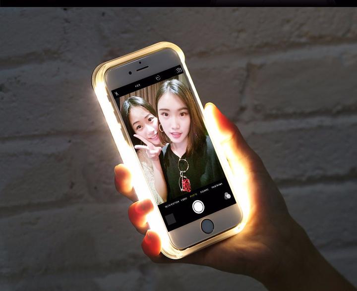Actual product image PhoneLook Coque Lumee Selphie LED (Apple iPhone X)