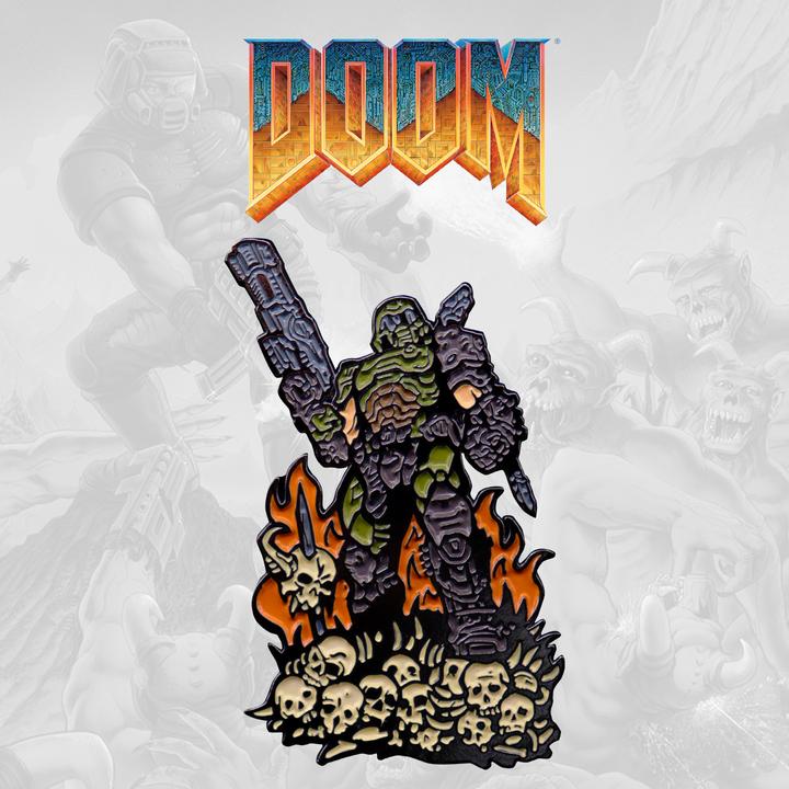 Produktbild Fanattik Doom Eternal Ansteck-Pin Doom Guy Limited Edition