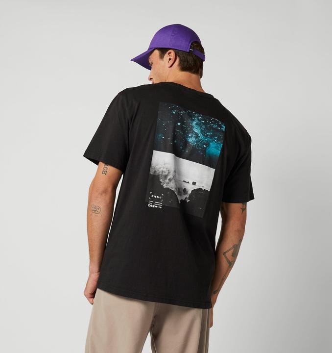 Actual product image Mystic Wabderer Tee (XL)