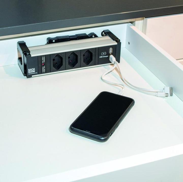 Produktbild Werkstarck Media-Schubkasteneinsatz mit 230 V Steckdosen und USB Anschlüssen