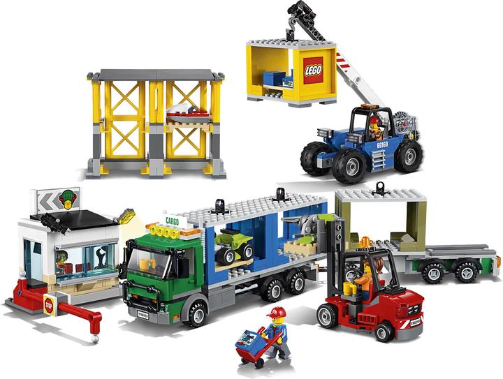 Actual product image LEGO Cargo terminal (60169, LEGO City)