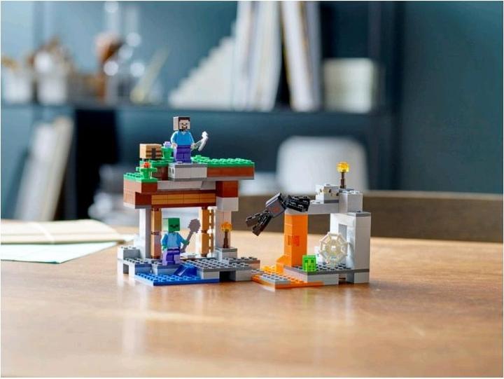 Actual product image LEGO The abandoned mine (21166, LEGO Minecraft)