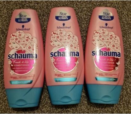 Immagine prodotto Schwarzkopf Schauma - Colour Shine Conditioner balsamo per capelli sottili e fragili Melograno 250ml (250 ml)