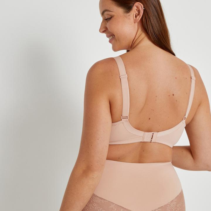 Actual product image La Redoute Collections Minimiser bra made from microfibre and lace (90 C)