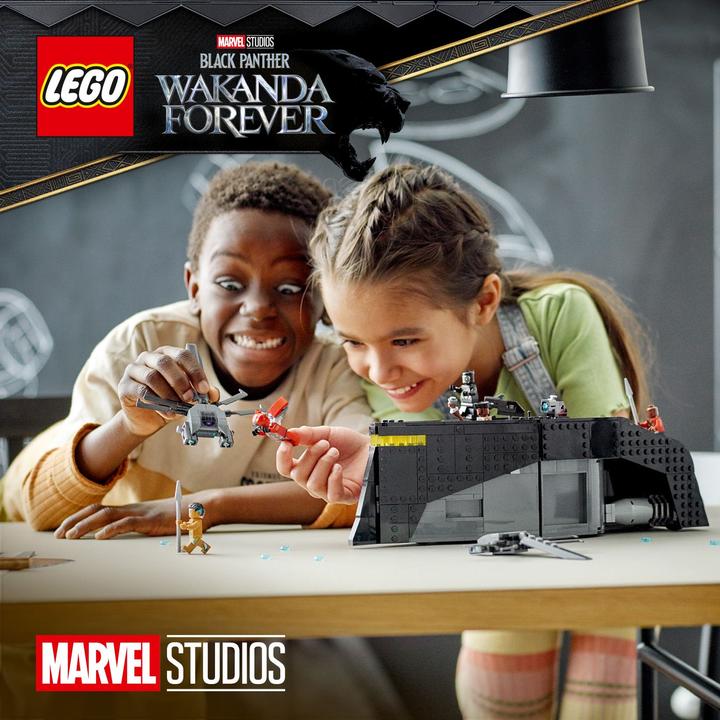 Actual product image LEGO Super Heroes - Black Panther: War on the Water (76214, LEGO Marvel)