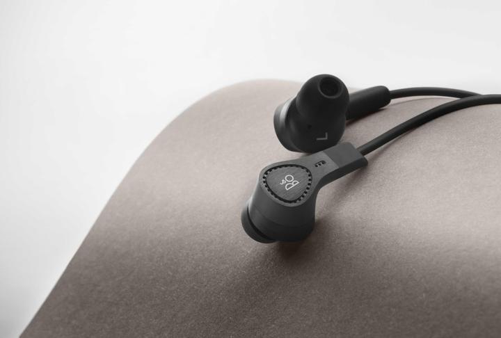 Image du produit B&O Beoplay E4 (ANC, 20 h, Filaire)