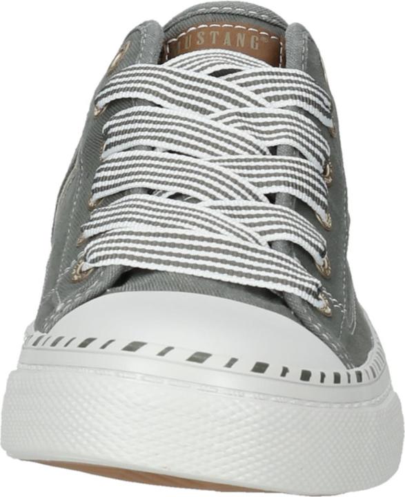 Actual product image Mustang Sneaker (41)