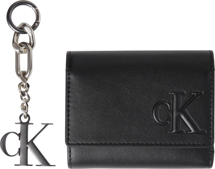Actual product image Calvin Klein Jeans Women's Trifold + Hardware Keyfob Travel Accessory Bi-Fold Wallet, Black, Unisex