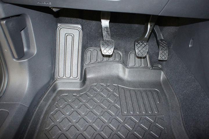 Produktbild Aristar Allwetter Fussmatten für VW Touran ab 2015 bis heute (1 Set à 4 Fussmatten)