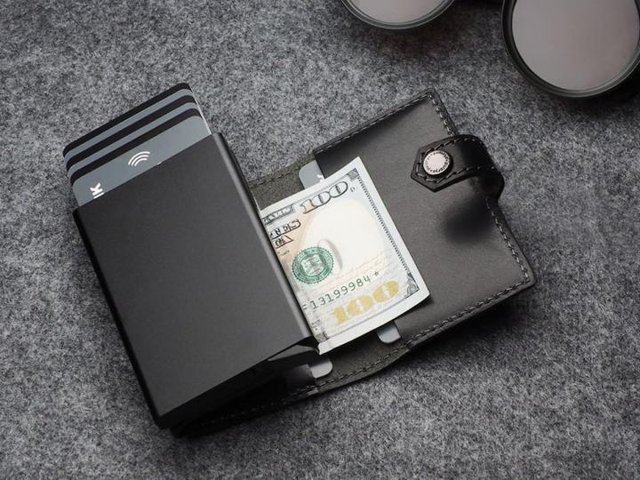 Actual product image Pularys Wallet HIKER MAX credit card holder