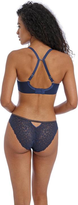 Actual product image 's underwired side-reinforced bra catwalk (Single pack, 75 H)