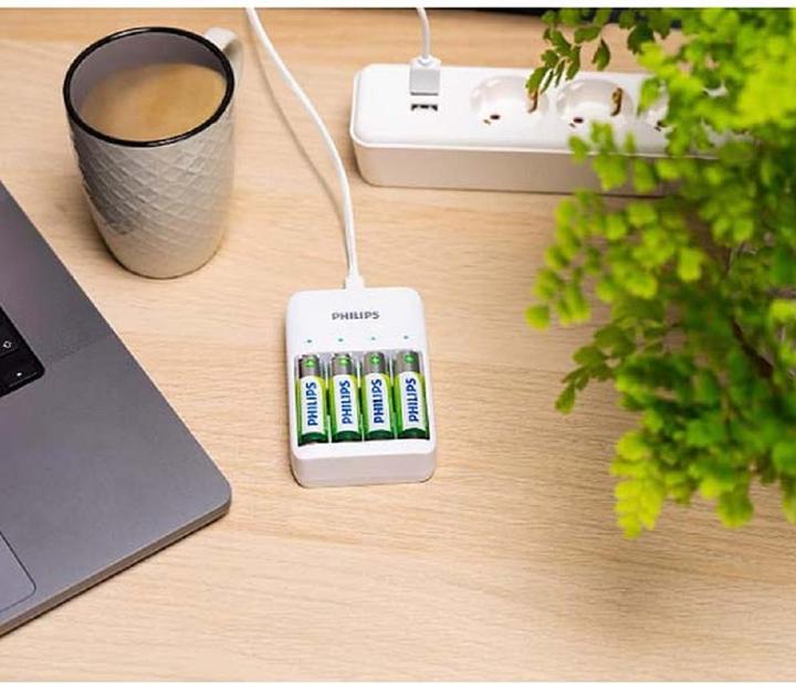 Actual product image Philips SCB4013NB (1 pcs., AAA, AA, 1300 mAh, Battery + charger)