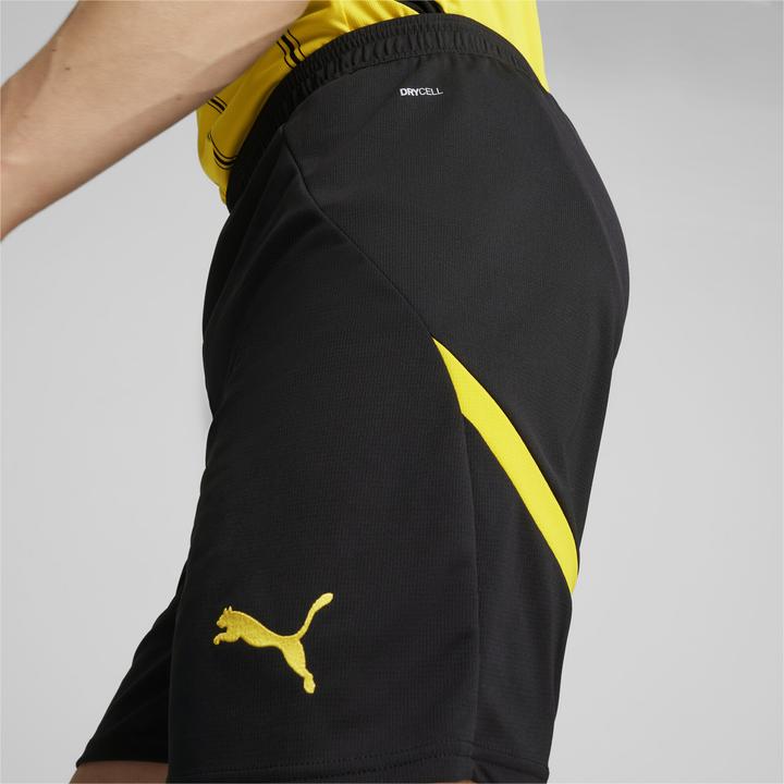 Actual product image Puma BVB Shorts Replica (M)