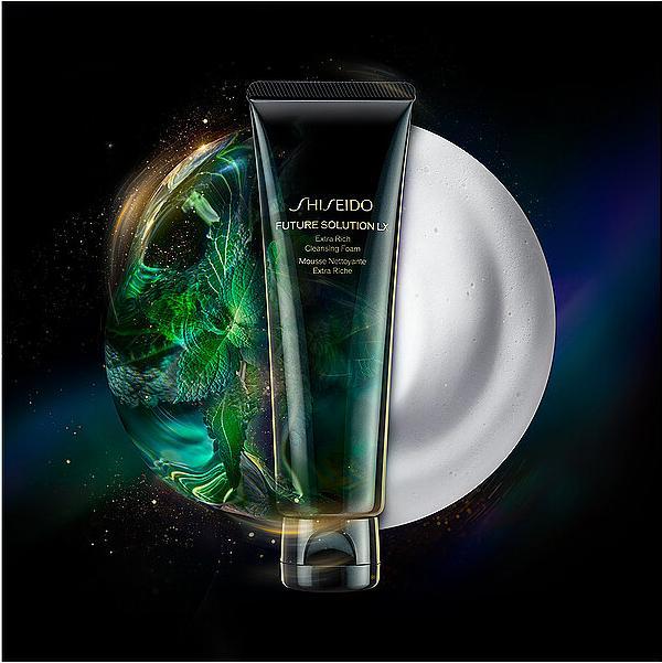 Produktbild Shiseido Future Solution LX Extra Rich Cleansing Foam 125ml (Schaum, 125 ml)
