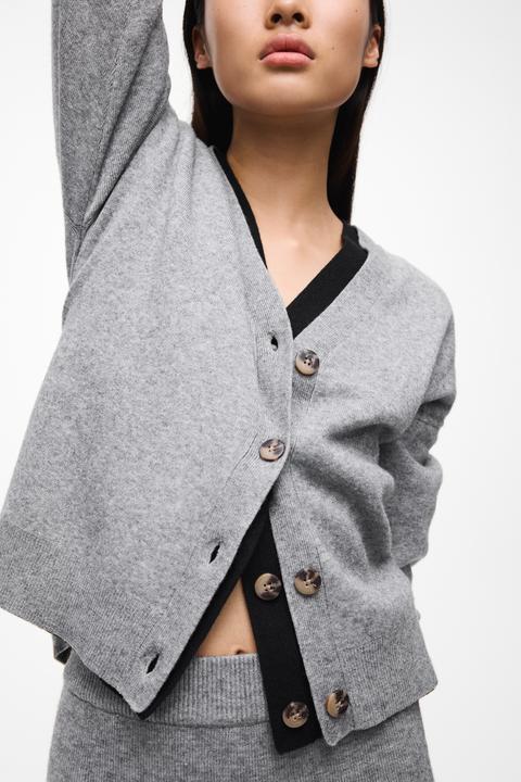 Actual product image Vila VIRIL V-Ausschnitt Strickjacke (XXL)