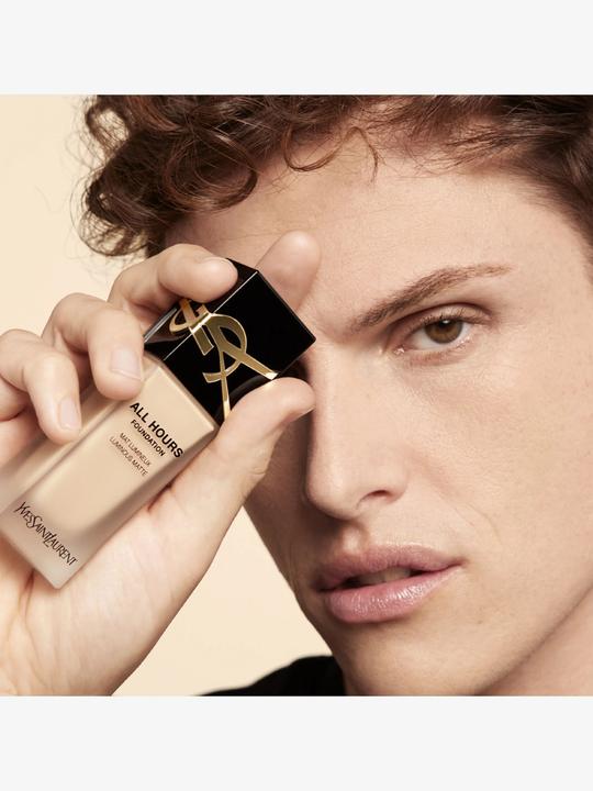 Actual product image Yves Saint Laurent All Hours Foundation Medium Cool 2 Fl 25 ml (No. 02 - Medium Cool)