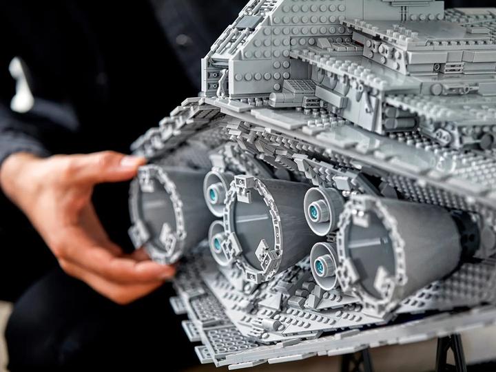 Immagine prodotto LEGO Imperial Star Destroyer (75252, Set LEGO rari, LEGO Star Wars)