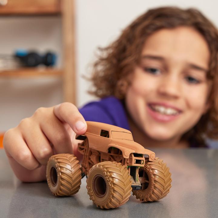 Actual product image Spin Master Monster Jam, Mystery Mudders