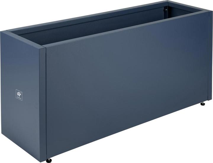 Herstera Metal Planter