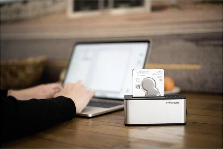 Immagine prodotto Freecom mDock Keypad Secure Docking Station USB 3.1 Gen 1 (2.5")