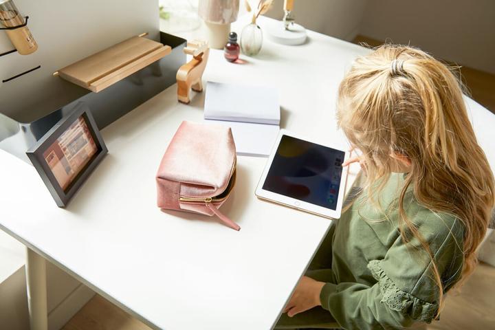 Produktbild Lifetime Kidsrooms Rueckwand mit Tablet Halter