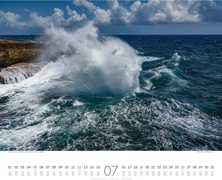 Actual product image Wasser Kalender 2026 (54 x 48 cm, Hardcover, German, French, English)