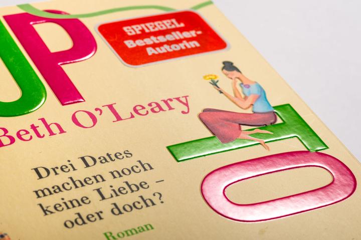 Produktbild Up to Date – Drei Dates machen noch keine Liebe – oder doch? (Deutsch, Beth O'Leary, 2022)
