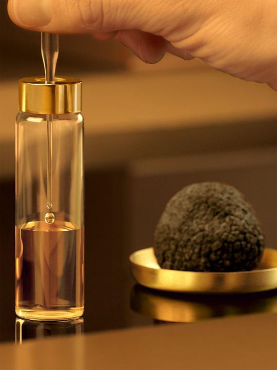 Actual product image Estée Lauder Re-Nutriv (50 ml, 24h cream)