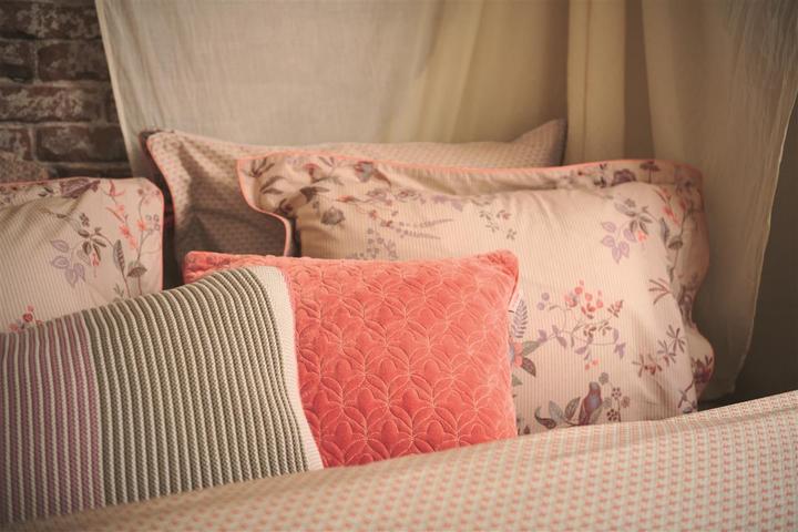Produktbild PIP Studio Quilty Dreams Kissen coral 45x45cm (1 Stück) (45 x 45 cm)