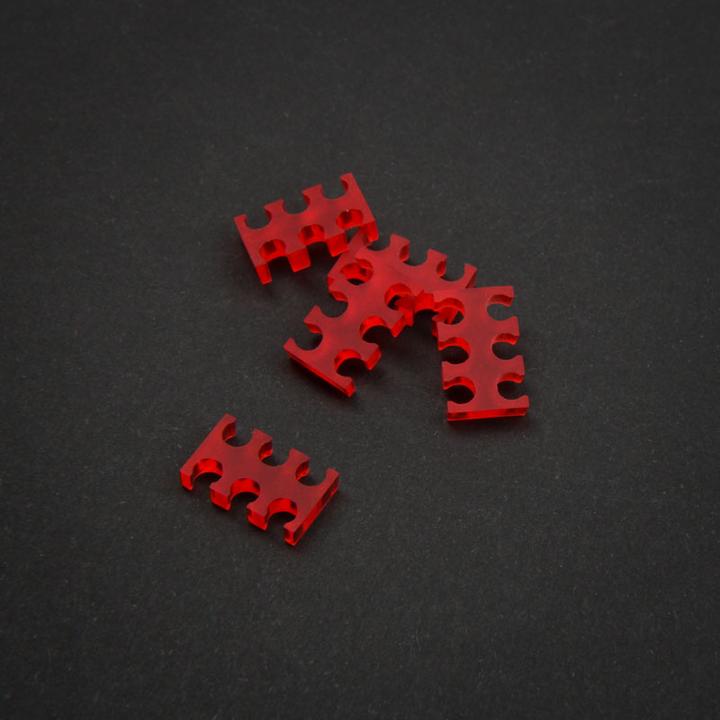 Image du produit King Mod Peigne à câbles 6 slots 3mm petit - rouge - lot de 5