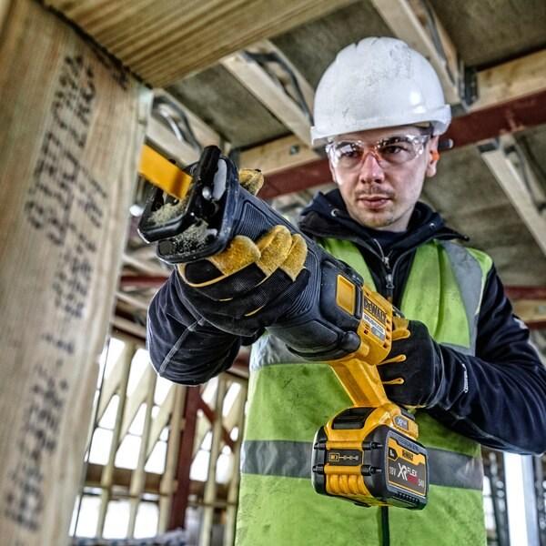 Actual product image DeWalt DCS389X2-QW reciprocating saw 3000 SPM