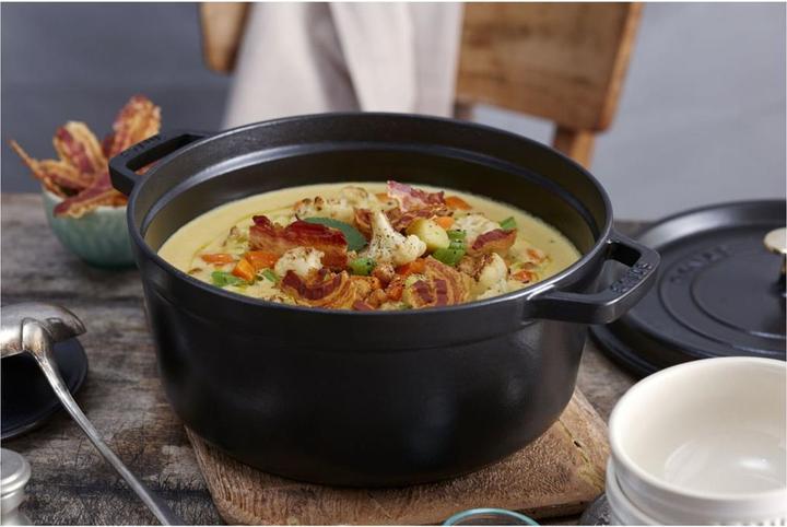 Actual product image Staub Cocotte (26 cm, Casserole + Stewpot, Cast iron)