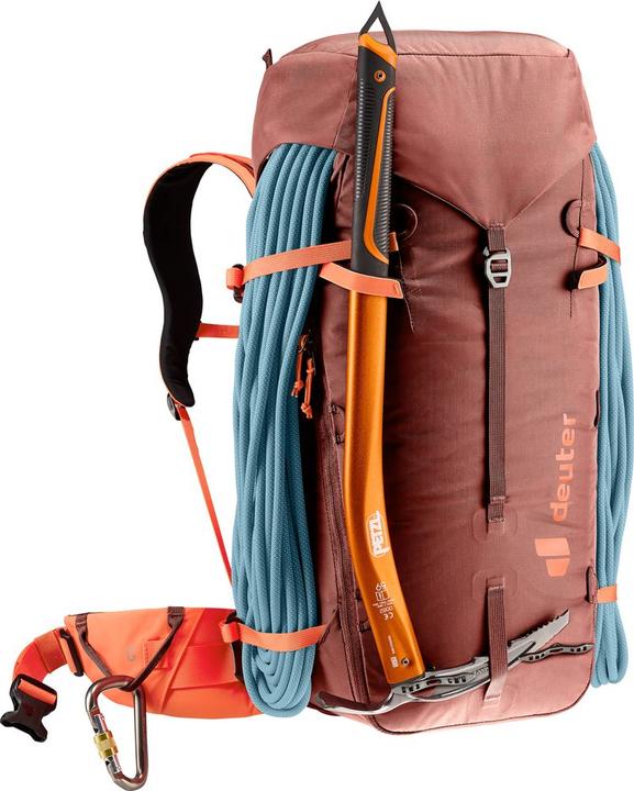 Actual product image Deuter Guide 34 + 8 (34 l)