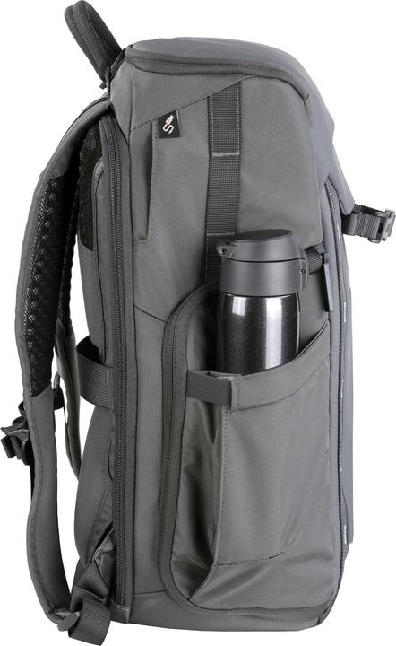 Actual product image Vanguard Veo Adaptor R44 with USB-A (Photo backpack, 15 l)