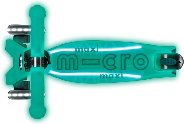 Actual product image Micro Scooter Maxi Deluxe Glow LED Plus Jelly Green