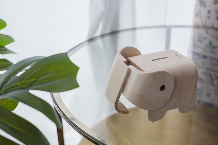 Actual product image Plantoys Piggy bank Elephant (15.5 x 12 cm)