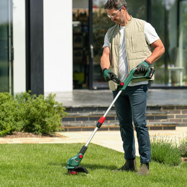 Actual product image Bosch Home & Garden UniversalGrassCut 18V-26-500 Solo cordless grass trimmer (Trim line)
