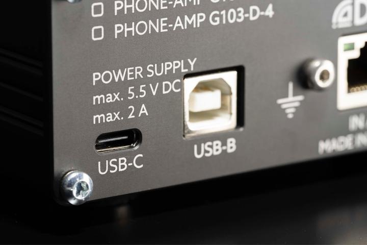 Actual product image Lake People Phone-Amp G103-D4 Dante (gain switch)