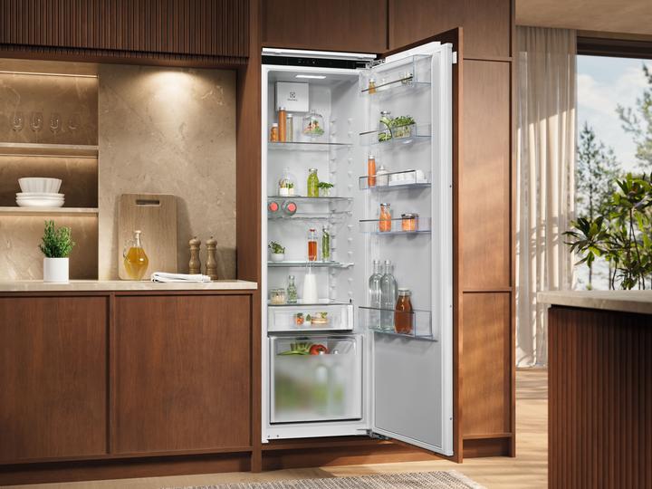 Produktbild Electrolux IK3318CAR (310 l)